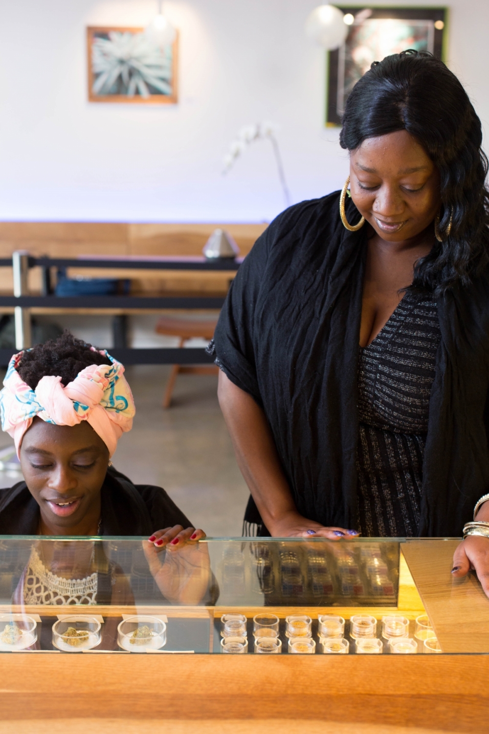 medical-marijuana-dispensary_1669