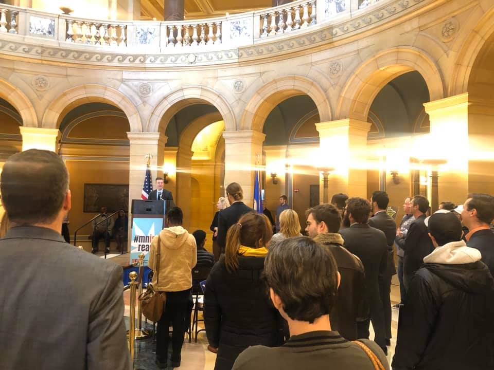 86403653_2576220672701972_2368460857840500736_n